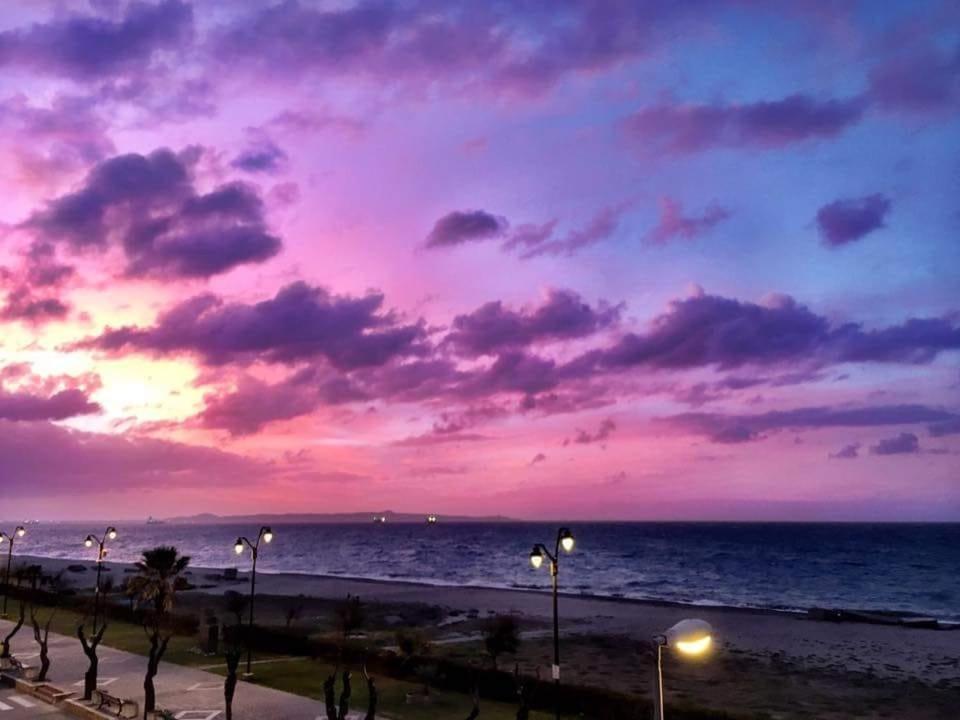 Fronte Mare A Veneticoアパートメント エクステリア 写真